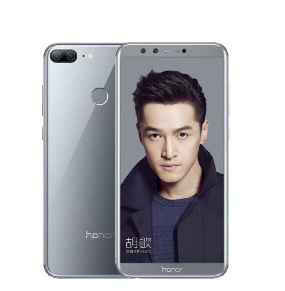 Honor 9 Lite: casi neuf en très bon état (offert avec chargeur et écouteur)